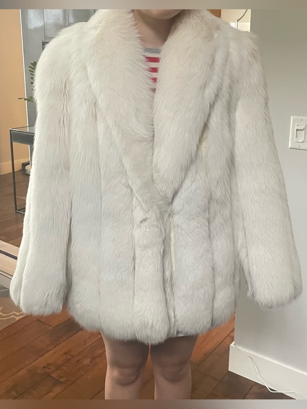 Saga Furs Cream/White Fox Fur Coat - Picture 13 of 13
